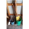 Image 2 : Lot of Pails & Stakes