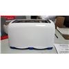 Image 3 : 4 Slice Toaster