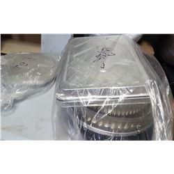 Large Lot Baking Tins & Trays