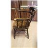 Image 3 : Vintage Wooden Chair