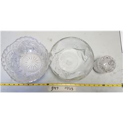 Lot Depression Glass Bowls & Sugar Container