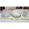 Image 2 : Lot Depression Glass Bowls & Sugar Container