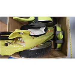 Lot Various Size Frying Pans