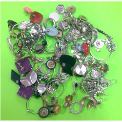 Lot of Assorted Jewellery
