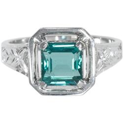 EMERALD 18K WHITE GOLD SOLITAIRE RING