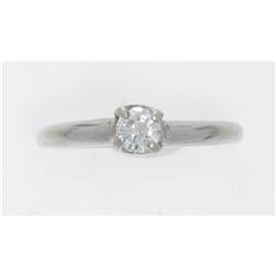 DIAMOND 14K WHITE GOLD SOLITAIRE ENGAGEMENT RING