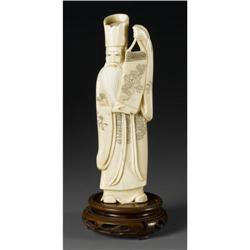 CHINESE CARVED IVORY FIGURE