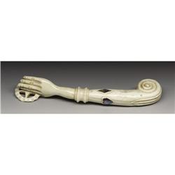 A CONTINENTAL CARVED BONE JAGGER