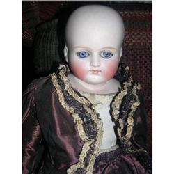 German Bisque Closed mouth turned shoulder #1468963