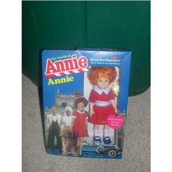 Knickerbocker  Annie w/ locket Mint in Box #1488173