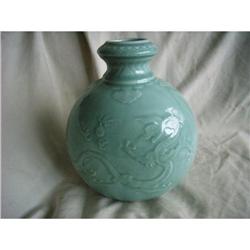 Chinese   porcelain vase #1483658