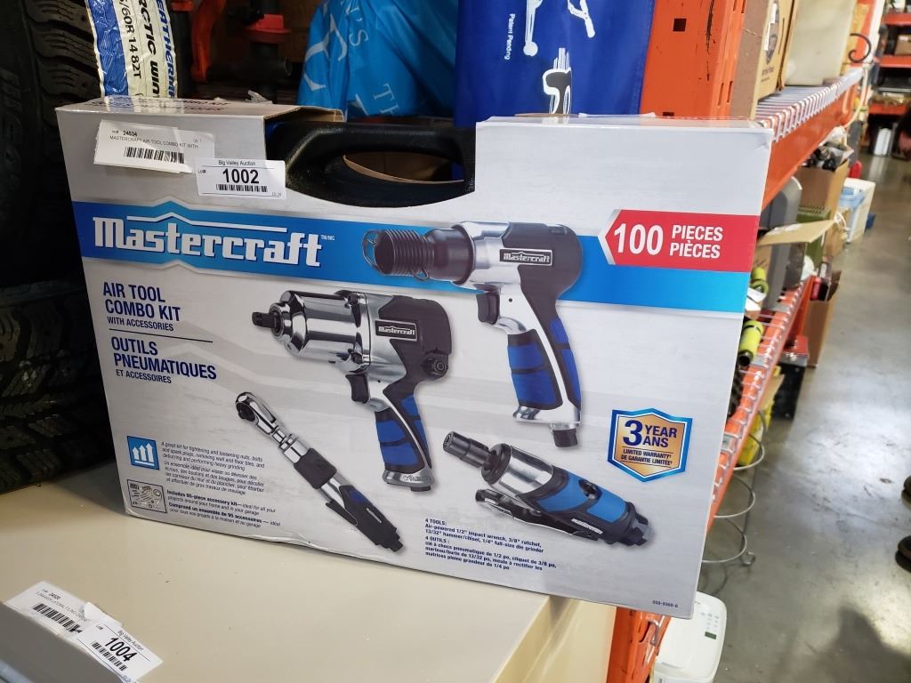NEW MASTERCRAFT AIR TOOL COMBO KIT WITH ACCESSORIES 100 PIECE SET