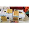 Image 2 : 2 LIGHT FIXTURES, 2 PACK OF HALOGEN LAMPS AND HP PRINTER