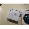 Image 2 : WIRELESS FAST CHARGER AND I12 WIRELESS EARBUDS