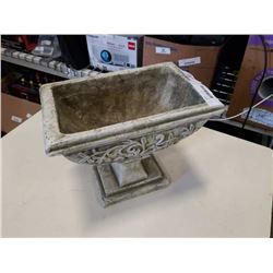 CAST PEDESTAL PLANTER