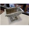 Image 1 : CAST PEDESTAL PLANTER
