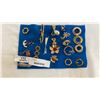 Image 1 : LOT OF VINTAGE PINS