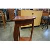 Image 3 : WOOD CORNER ENDTABLE