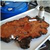 Image 2 : Burl clock and oil lamp
