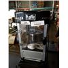 Image 2 : POPFLIX TABLETOP POPCORN MAKER