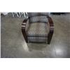 Image 3 : RECLINING UPHOLSTERED CHAIR