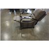 Image 3 : RECLINING UPHOLSTERED CHAIR