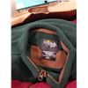 Image 2 : BOX OF NEW YOUTH FLEECE VESTS