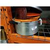Image 3 : LAGOSTINA ENAMELED CAST IRON POTS WITH LIDS AND PRESSURE COOKER