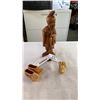 Image 1 : 4 CHINESE VINTAGE FIGURES