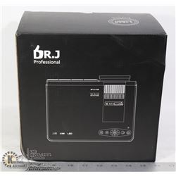 DR.J PROFESSIONAL PROJECTOR WITH ACCESSORIES