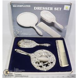 VINTAGE ELEGANCE SILVER WARE