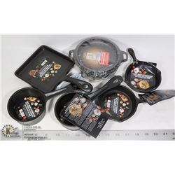 NEW 7 PC MINI CAST IRON PANS