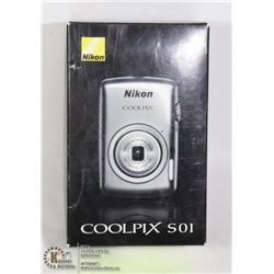 NIKON COOLPIX 201 CAMERA