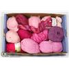 Image 1 : A BOX OF YARN MANY SHADES OF PINK