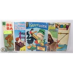 5 CLASSIC COMICS 10 CENT & 12 CENT VINTAGE  1950S