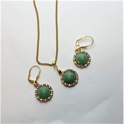 15)  ADVENTURINE GREEN COLORED AND
