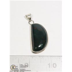 #33-NATURAL INDIA BLOODSTONE PENDANT