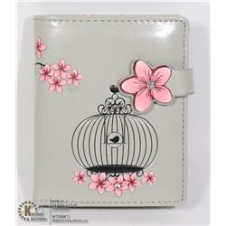 NEW SHAG WEAR WOMENS WALLET