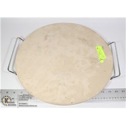 15" PIZZA STONE WITH LIFTING HANDLE