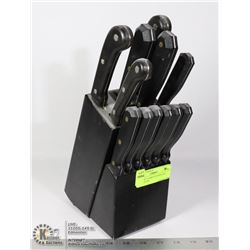 STARFRIT COMPLETE KNIFE SET WITH BLOCK