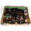 Image 1 : FLAT OF ASSORTED DESIGNER SUNGLASSES