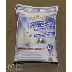 BAG OF GREEN FLAG DE-ICER AND ANTI SKID (GOOD TO