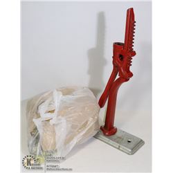 BOTTLE CAPPER AND BOTTLE CAPS