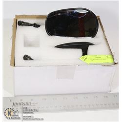 PAIR OF MOTORCYCLE SIDE MIRRORS