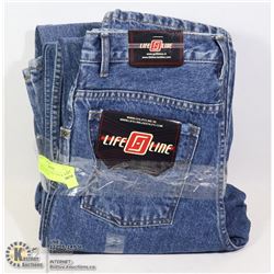 THREE PAIRS OF LIFE LINE WOMENS JEANS SIZE 30/36