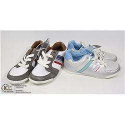 TWO PAIRS OF PEPPERTS KINDER SNEAKER SIZE EU 33