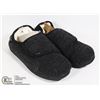 Image 1 : LONG BAY SLIPPERS SIZE 9