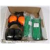 Image 1 : FLAT OF HEARING PROTECTION AND TWO PACKS OF