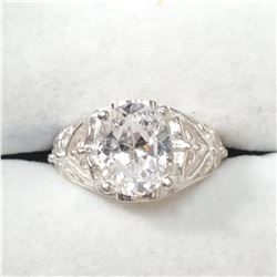 SILVER CUBIC ZIRCONIA  RING (~SIZE 7)