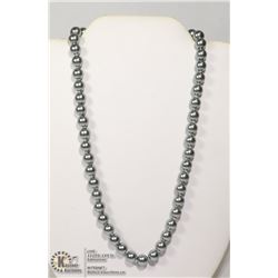 #209-SEA SHELL PEARL NECKLACE 17.5"/8mm